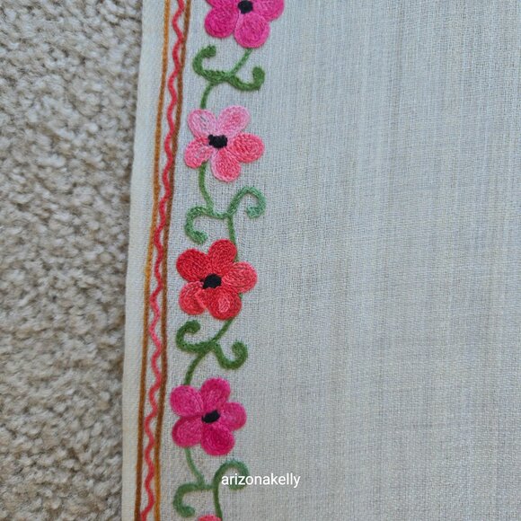 Wool Scarf with Chain Stitch Embroidery Shawl Wrap Floral - Picture 6 of 15